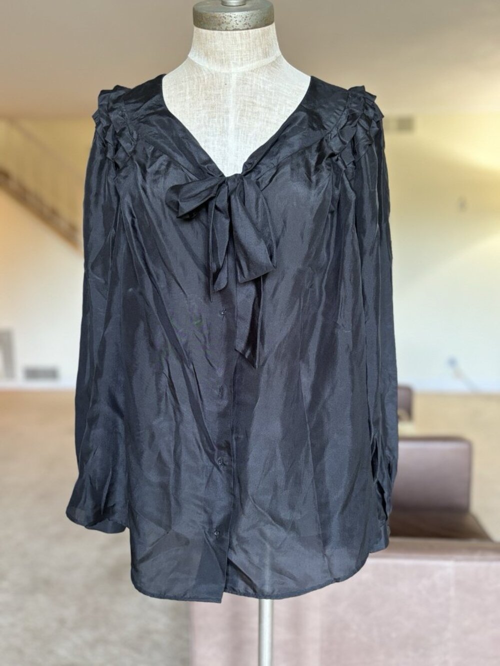 NEW CHLOE 42 US 10 blouse shirt top silk black ruffle peasant NWT $1165 Vintage